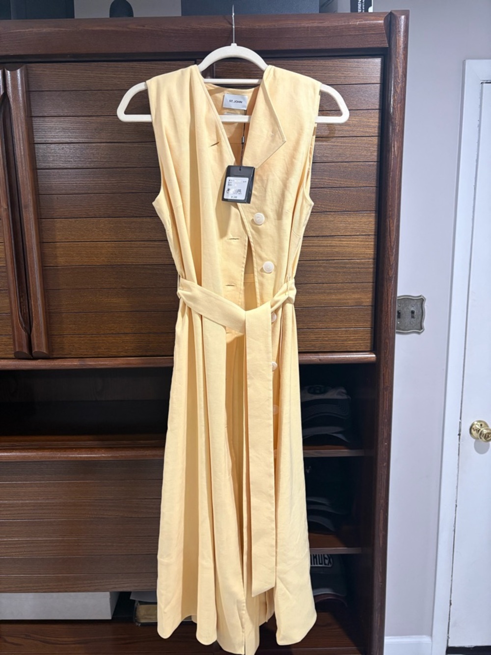 St. John sleeveless  Butter Yellow Belted Midi Dress